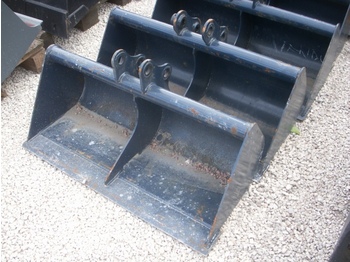 BOBCAT 1.5T - X319 - 900 MM - דלי