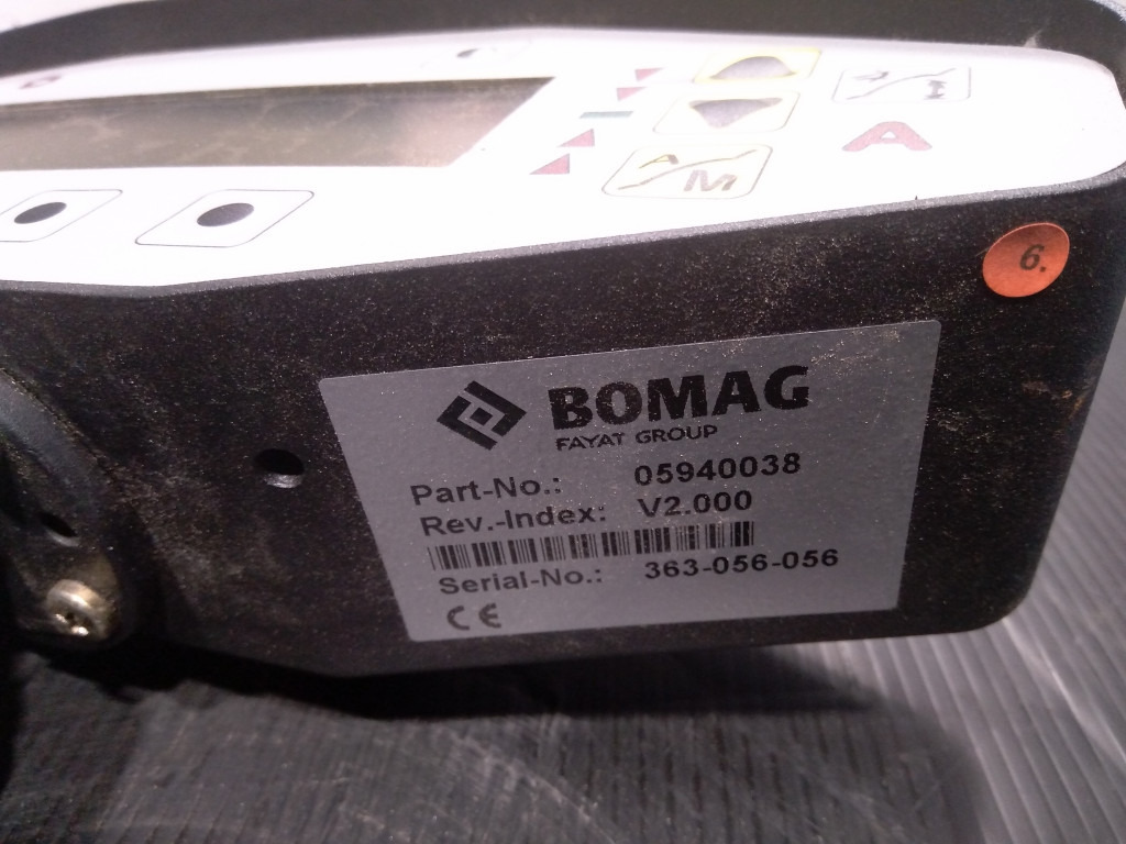לוח מחוונים עבור מכונת בנייה Bomag BM2000-75 -: תמונה 4