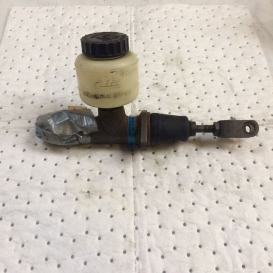 חלקי הידרוליקה עבור ציוד לטיפול בחומרים Brake cylinder with brake fluid tank FM 20I: תמונה 3