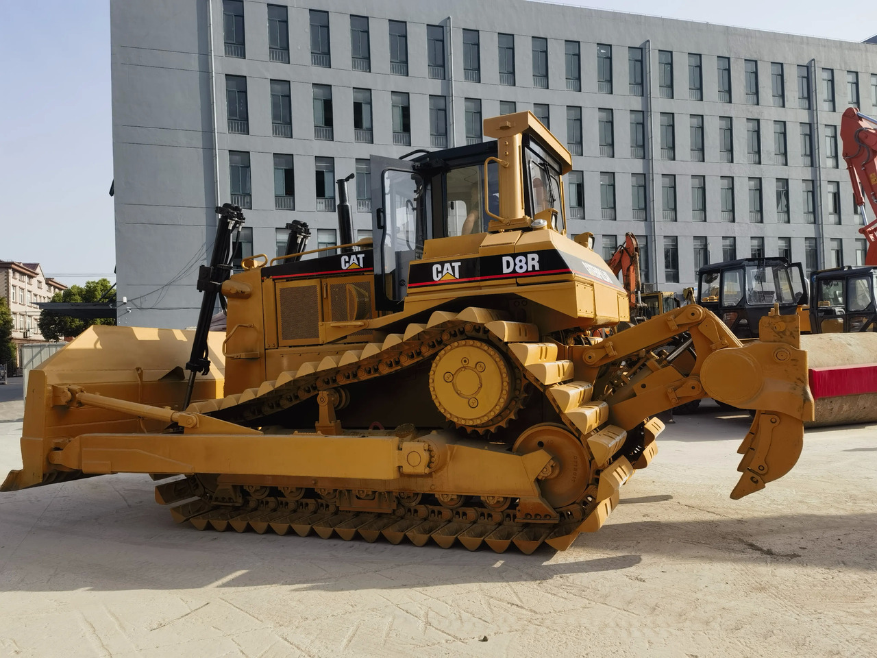דחפור Caterpillar used bulldozer D8R CAT secondhand machine bulldozer D8R cheap for sale: תמונה 2
