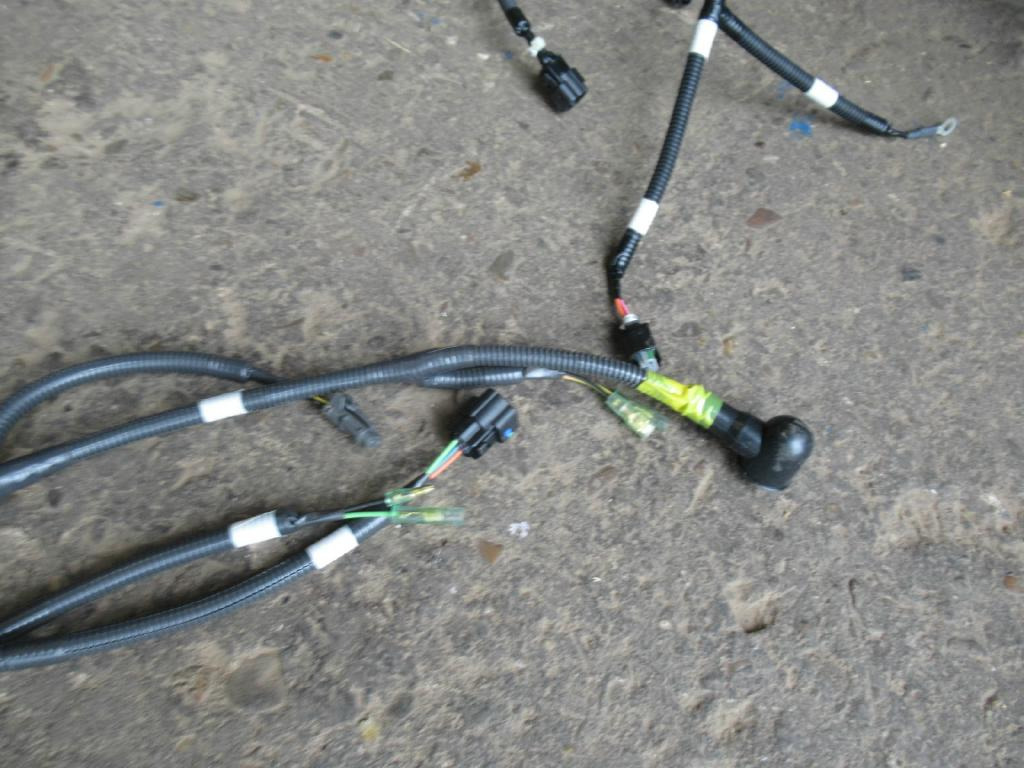 חָדָשׁ כבלים/ רתמת חוט עבור מכונת בנייה Cnh LF13E01056P2 -: תמונה 6