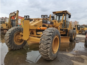 מפלסת CATERPILLAR 120H