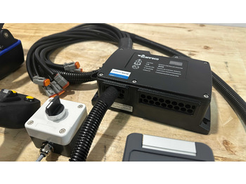 ציוד יער Control Set Radio Remote Scanreco RC400 and JP Joysticks PWM for Nordhydraulic, Kubota, Parker: תמונה 4