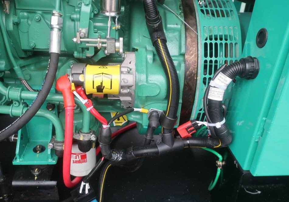 ערכת גנרטורים Cummins C15D5P Diesel 15KVA Generator 415V/230V Stamford: תמונה 17