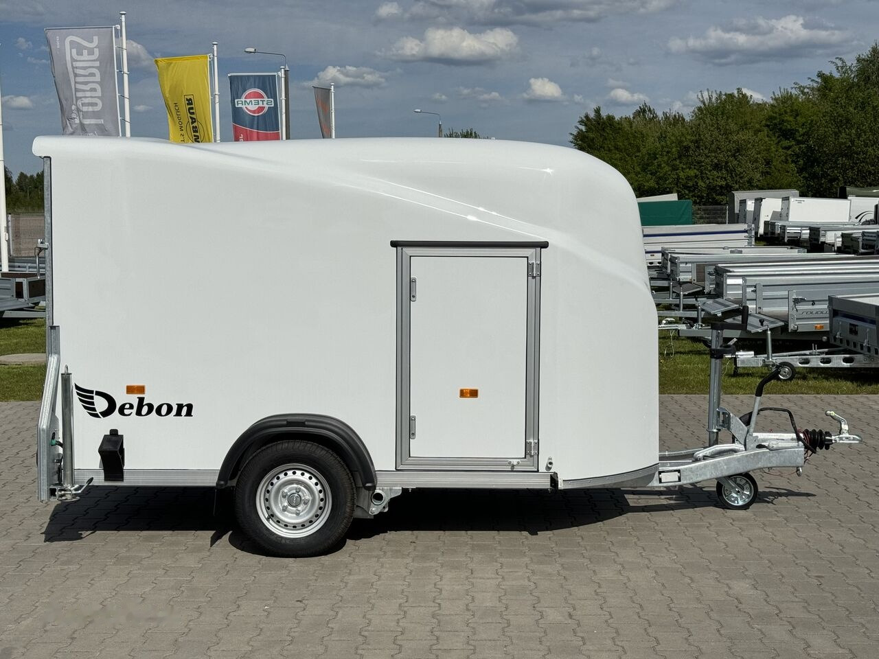 חָדָשׁ קרון נגרר בתיבה סגורה Debon Cargo 1300 + side doors 1.3T GVW trailer cargo van box white: תמונה 7