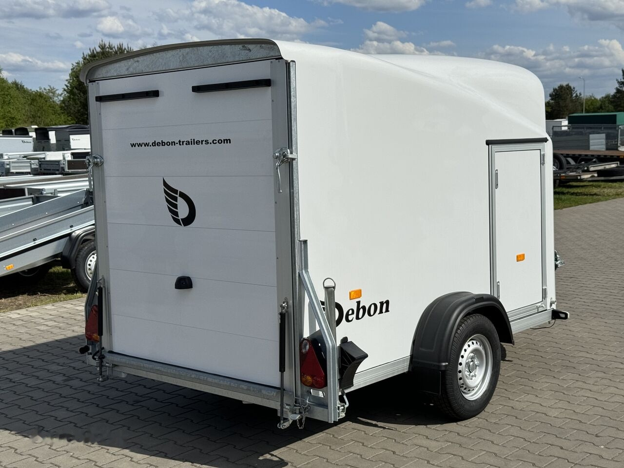 חָדָשׁ קרון נגרר בתיבה סגורה Debon Cargo 1300 + side doors 1.3T GVW trailer cargo van box white: תמונה 8