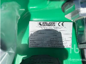 חָדָשׁ מכל אחסון EMILIANA SERBATOI EU-TANK 220 220L Portable Poly (Unused): תמונה 3