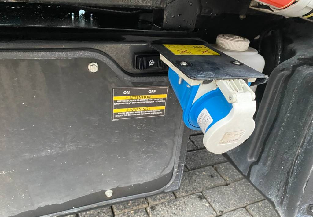 רכב שירות חשמלי Goupil G5 Electric UTV Closed Box Van Utility Vehicle: תמונה 15