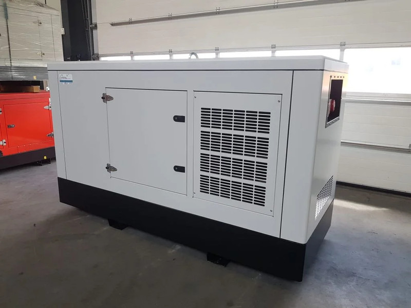 חָדָשׁ ערכת גנרטורים Himoinsa Iveco Stamford 120 kVA Supersilent Rental generatorset New !: תמונה 8