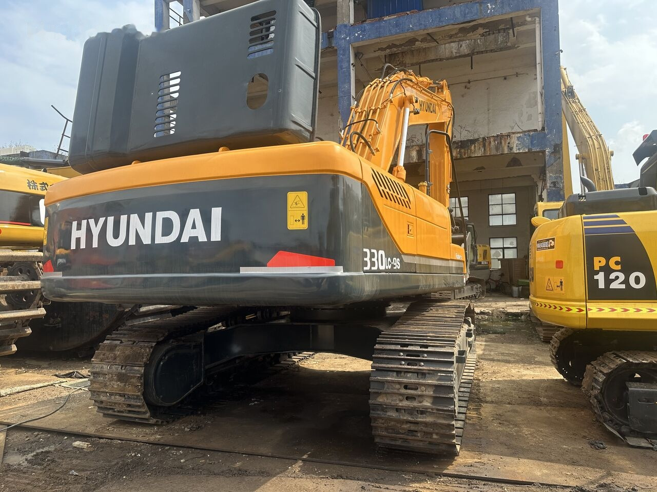 מחפר סורק Hyundai R330LC-9S: תמונה 6