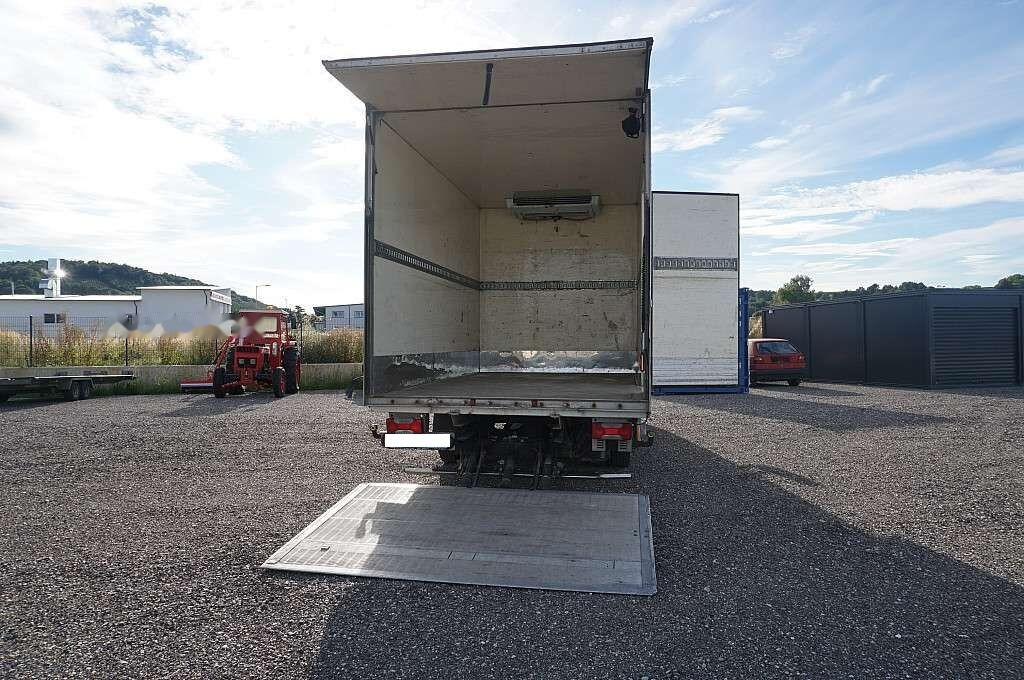 כלי רכב מסחרי לקירור IVECO 35C15 Refrigerated truck: תמונה 11