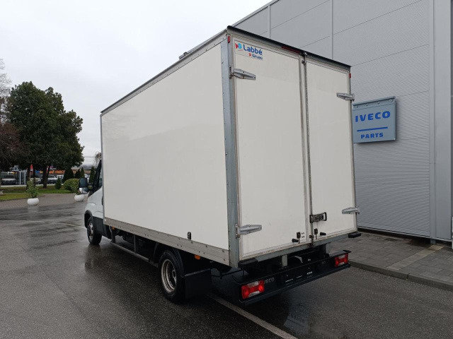 כלי רכב מסחרי עם תיבה IVECO Daily 35C16H3.0 BOX: תמונה 12
