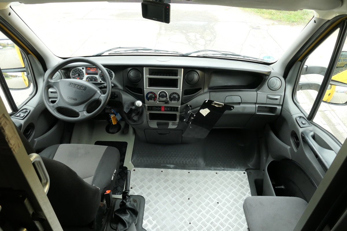 כלי רכב מסחרי עם תיבה IVECO Daily 35 S11 C30C AUTOMATIK KAMERA MAXI Regale D: תמונה 6
