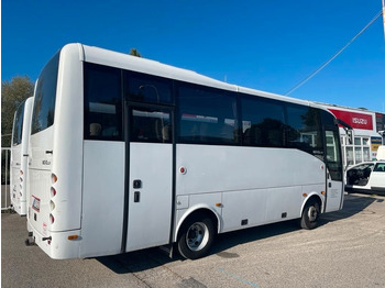 אוטובוס פרברים Isuzu Novo Lux Bus: תמונה 4