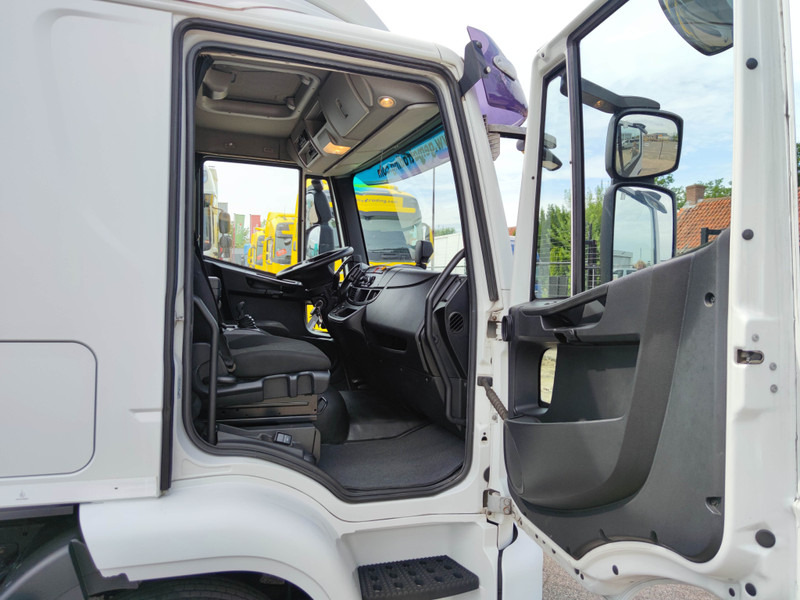 משאית תיבה Iveco EUROCARGO 120-210 4x2 Sleeper Euro6 - GeslotenBakw 7.25m + Laadklep 1500KG - Standkachel/Airco (V631): תמונה 14