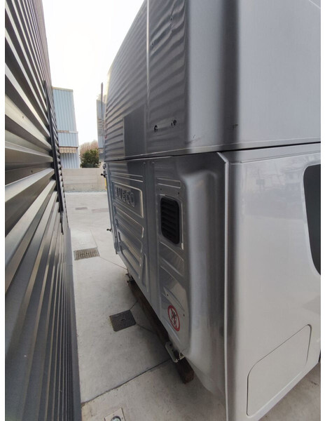 תא ופנים הרכב עבור משאית Iveco STRALIS HI-WAY Euro 6: תמונה 10