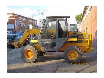JCB 520 - מפעיל טלסקופי