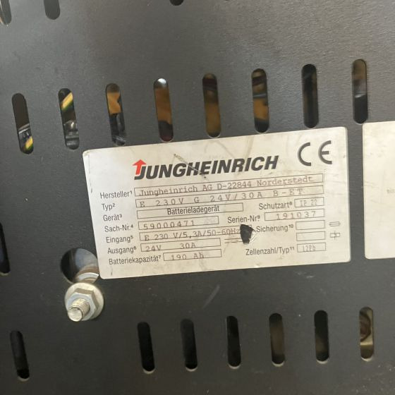 מערכת חשמל עבור ציוד לטיפול בחומרים Jungheinrich E230V G24V/30A B-ET: תמונה 6