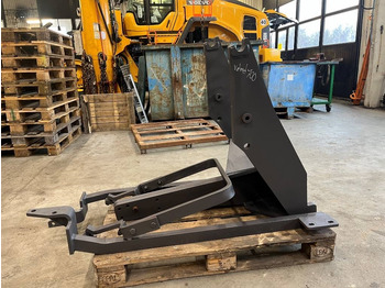 Lastarfäste Trima till Valmet Valtra 700  - מעמיס קדמי לטרקטור