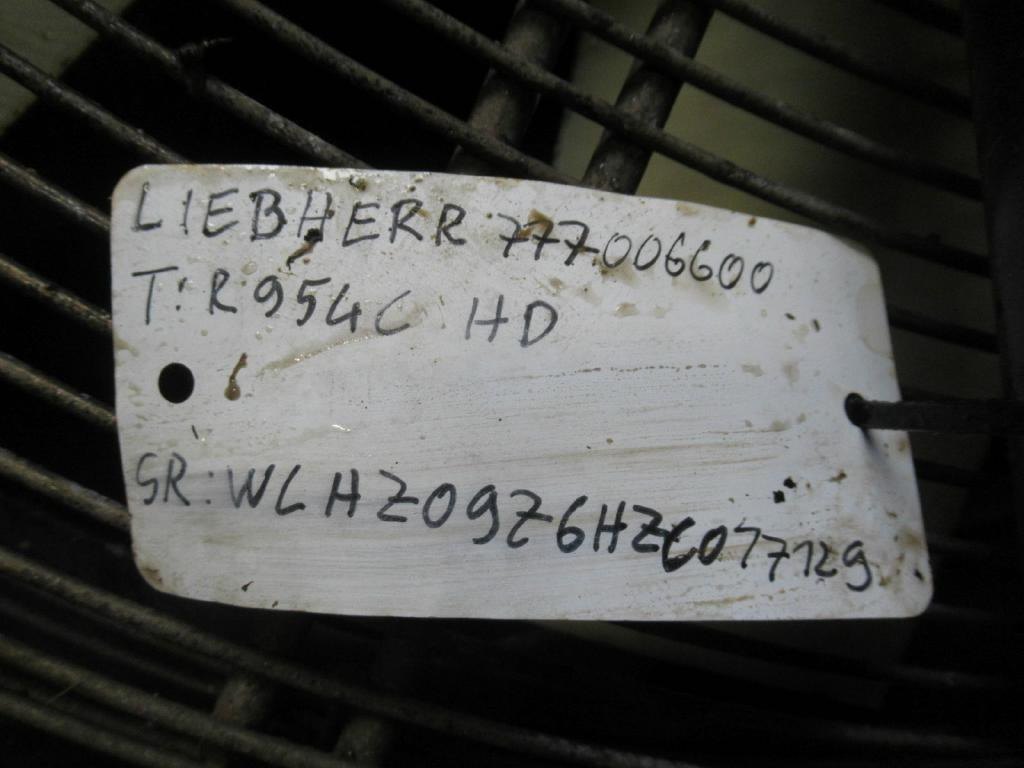 רדיאטור עבור מכונת בנייה Liebherr R954C HD -: תמונה 4
