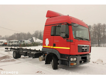 משאית עם שלדת תא MAN TGL 12 220 !! EURO 5 !!: תמונה 1