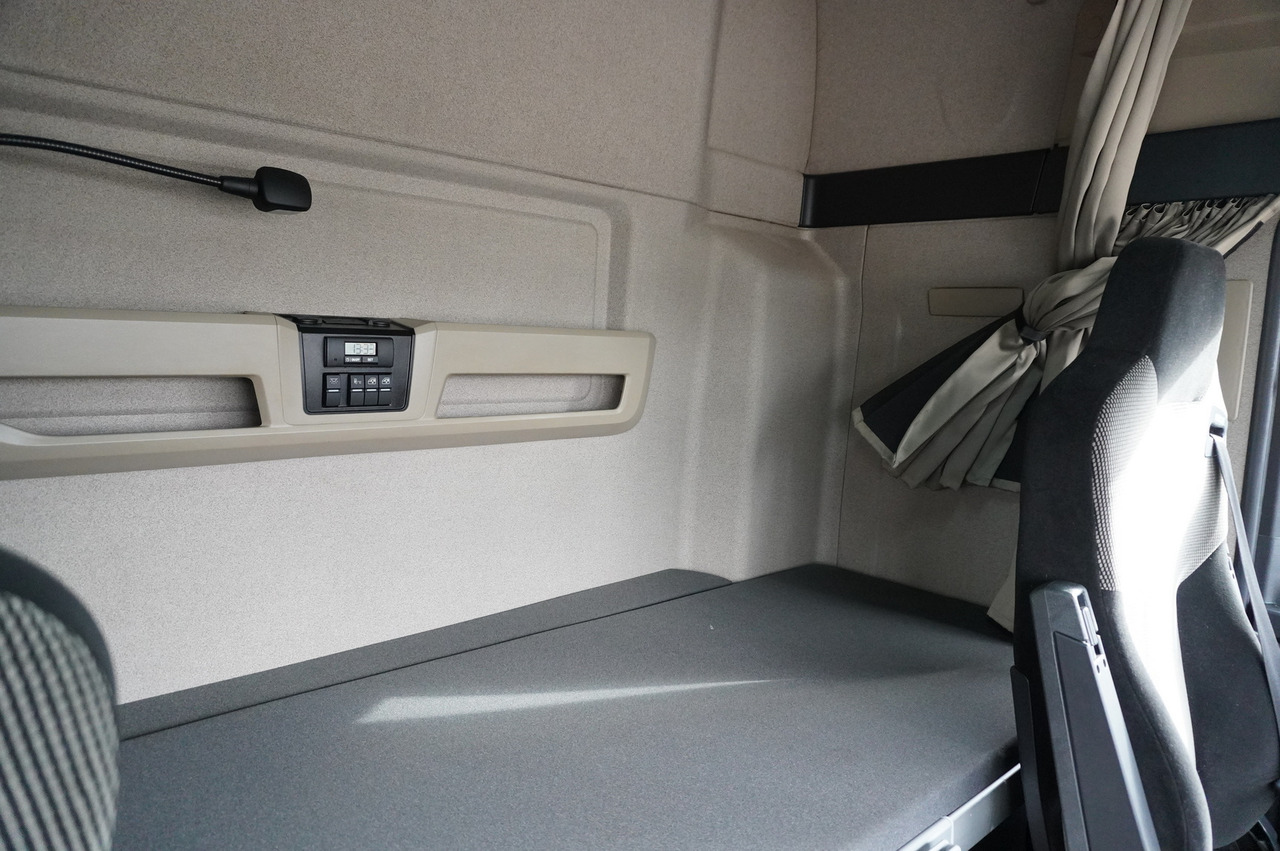 משאית קירור MAN TGX 26.510 6×2 E6 refrigerator set/ ATP/FRC / Krone refrigerator / 18+18 pallets: תמונה 12
