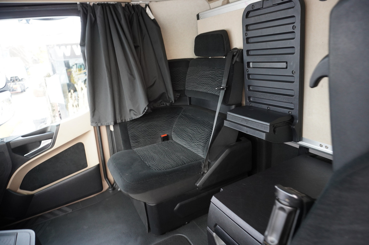 משאית עם שלדת תא MERCEDES-BENZ Actros 2542 BDF E6 Standard / 6×2 / Lounge chair: תמונה 12