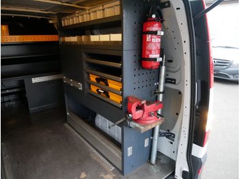 כלי רכב מסחרי עם לוח MERCEDES-BENZ Vito Kasten 110 CDI lang Sortimo Werkstatteinbau: תמונה 1