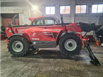 מפעיל טלסקופי MANITOU