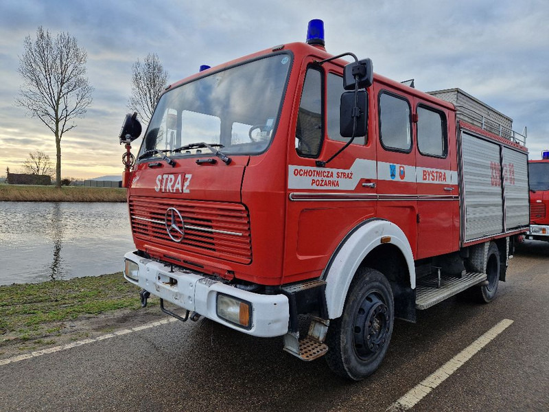 משאית אש Mercedes-Benz 1017 AF 4X4: תמונה 18