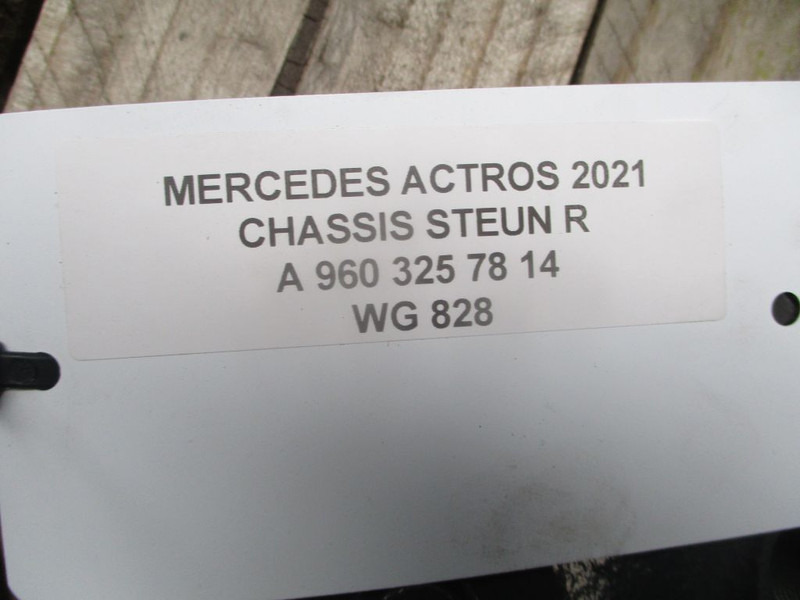 מסגרת/ שלדה עבור משאית Mercedes-Benz A 960 325 78 14 CHASSIS STEUN RECHTS EURO 6 MODEL 2021 MP5: תמונה 3