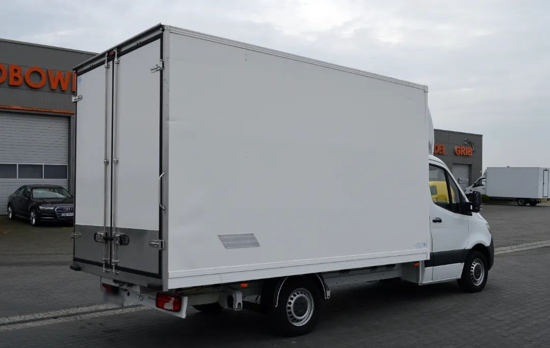 כלי רכב מסחרי עם תיבה Mercedes-Benz Sprinter 314 CDI Container 8 pallets One Owner: תמונה 4