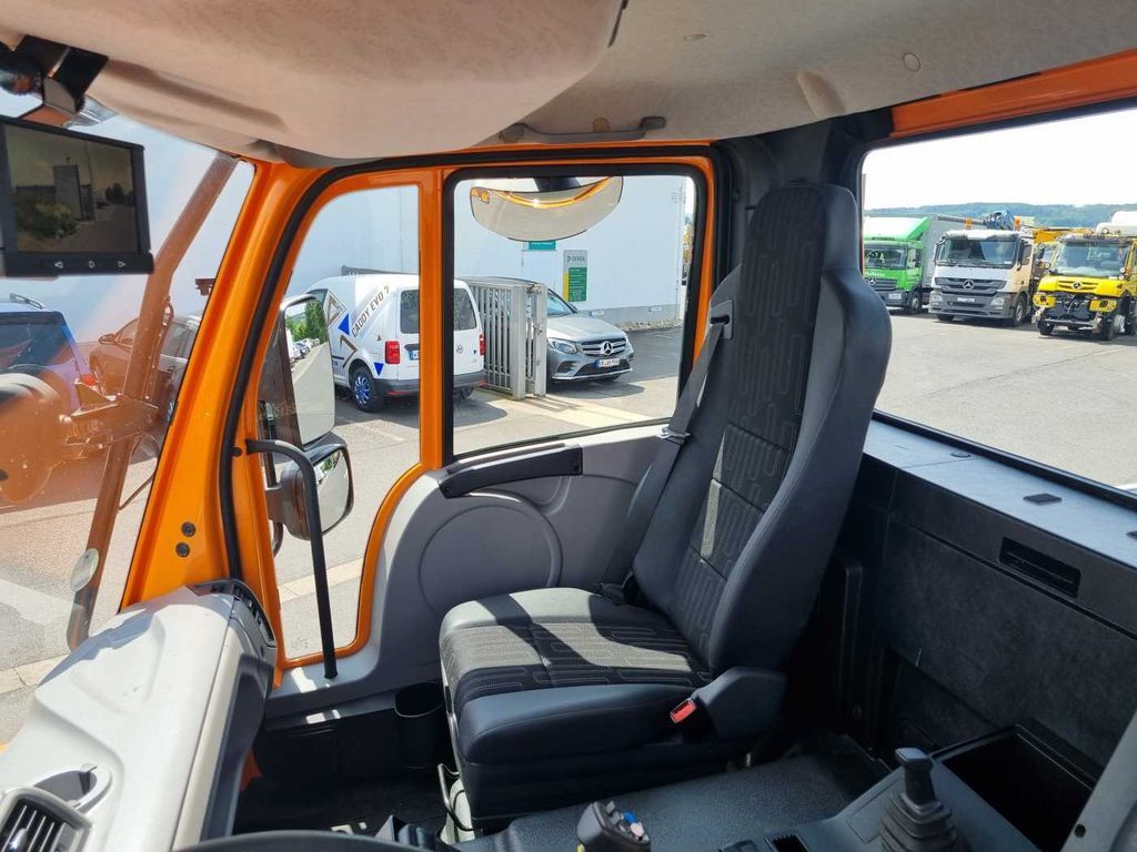 כלי רכב מסחרי מזהיר Mercedes-Benz Unimog U318 4x4 Hydraulik, Klima, Zapfwelle: תמונה 15