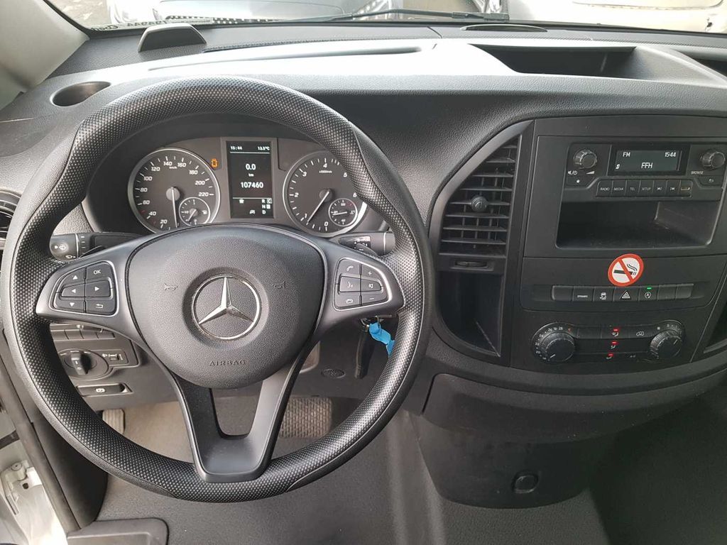 כלי רכב מסחרי עם לוח Mercedes-Benz Vito 119 CDI L 9G Klima Parktronic DAB SHZ Tempo: תמונה 12