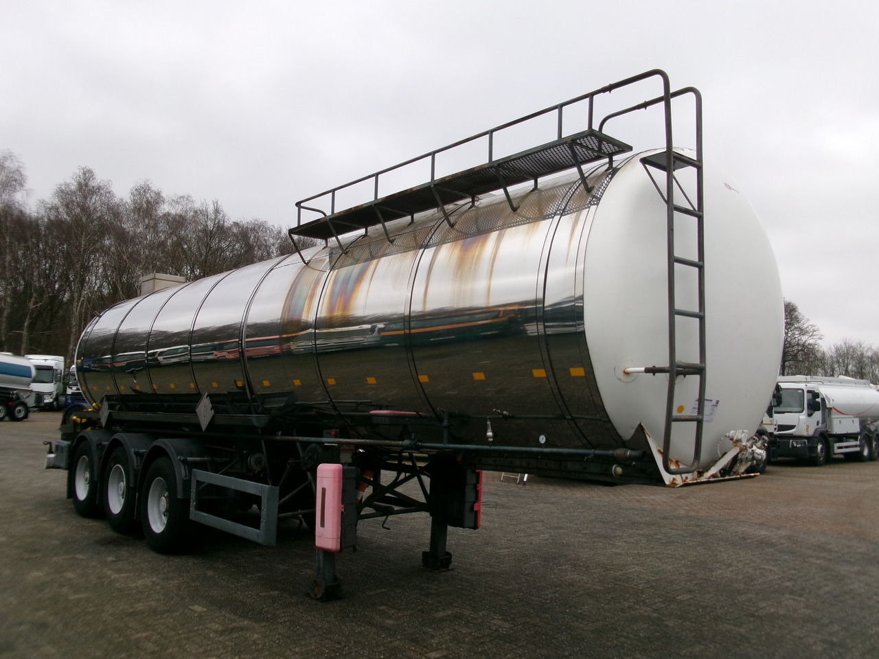 סמיטריילר מכל עבור הובלה של דלק Metalovouga Bitumen / heavy oil tank inox 26.9 m3 / 1 comp: תמונה 2