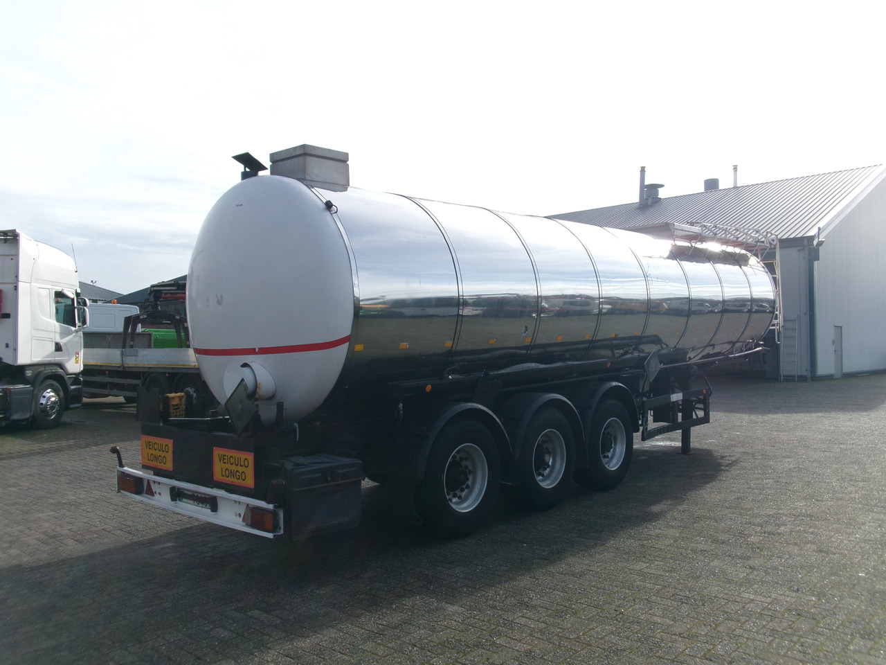 סמיטריילר מכל עבור הובלה של דלק Metalovouga Bitumen / heavy oil tank inox 29 m3 / 1 comp: תמונה 4