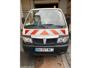 Piaggio PORTER - כלי רכב מסחרי במיטה שטוחה