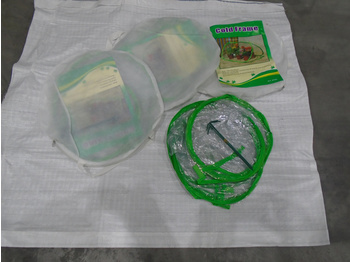 ציוד לגינה Qty Of 3 Greenhouse PVC Shelters: תמונה 1