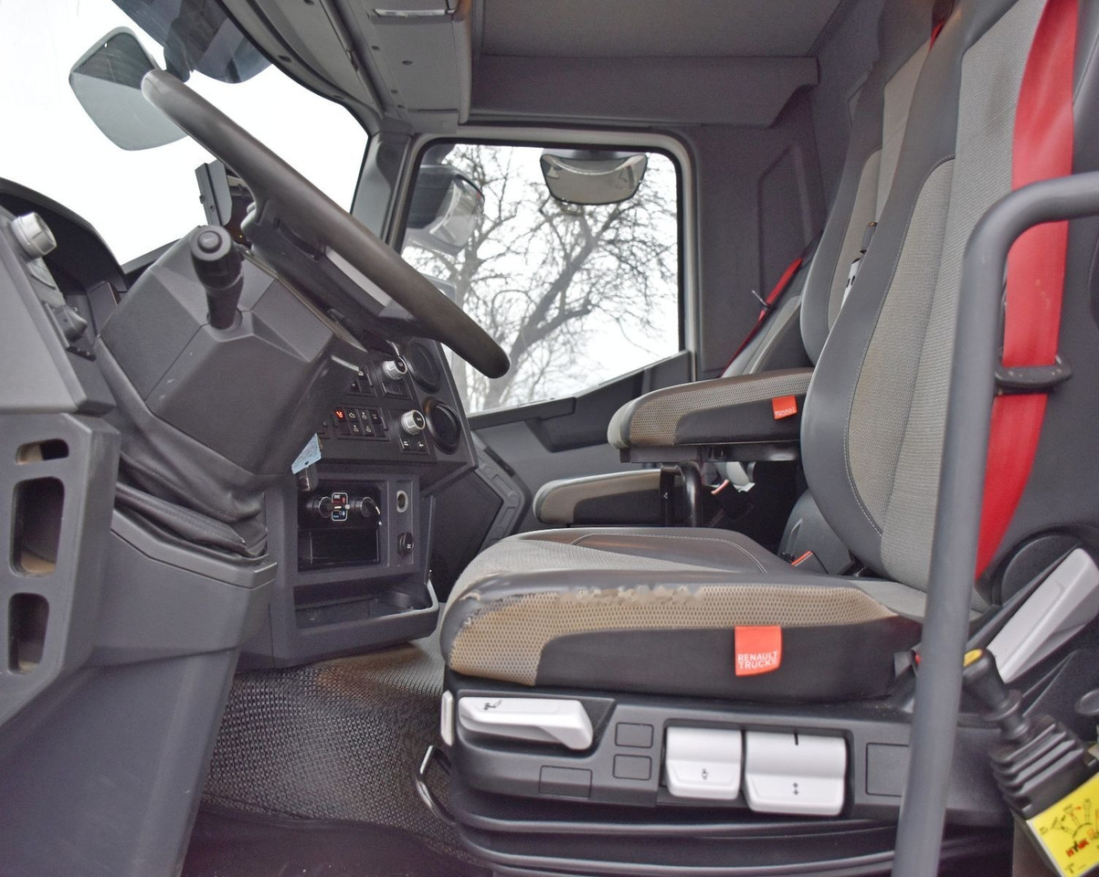 מזהיר, משאית מנוף Renault C380: תמונה 10