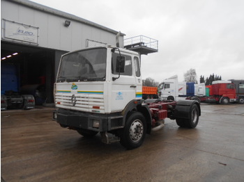 משאית עם שלדת תא Renault G 230 Manager (GRAND PONT / LAMES): תמונה 1