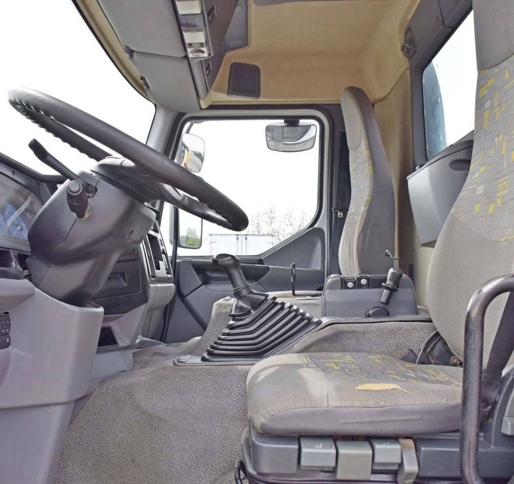 מזהיר, משאית מנוף Renault KERAX 320*: תמונה 10