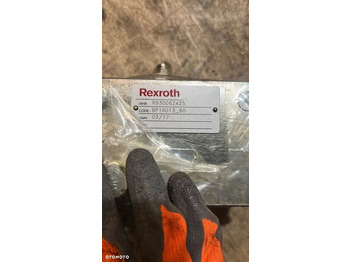 חָדָשׁ שסתום בלמים עבור משאית Rexroth Flow Divider R930062425: תמונה 5