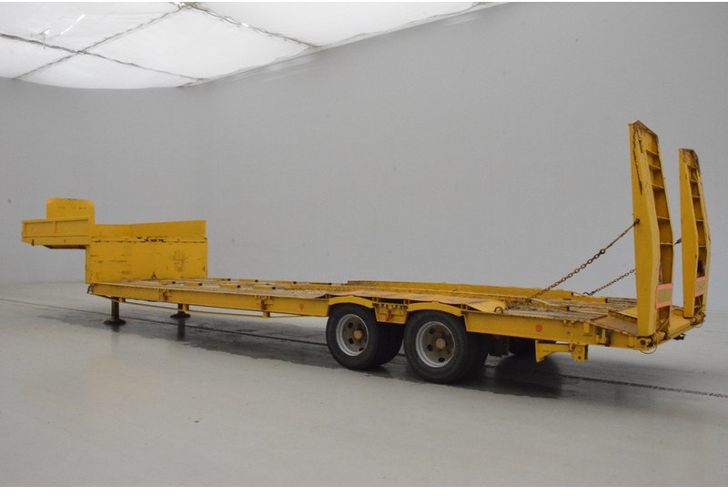 סמיטריילר עם מטען נמוך SERMA Low bed trailer: תמונה 7
