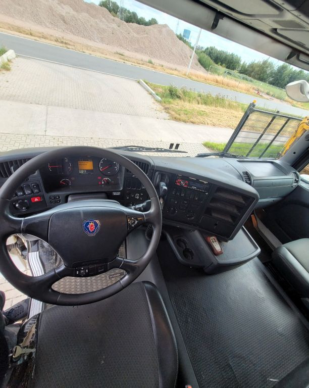 משאית הובלה אוטומטית Scania G360: תמונה 12