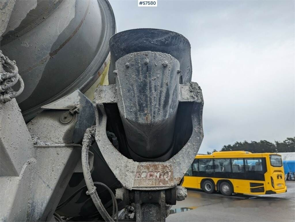 הַחכָּרָה Scania G450 8x2 Concrete truck with chute Scania G450 8x2 Concrete truck with chute: תמונה 47