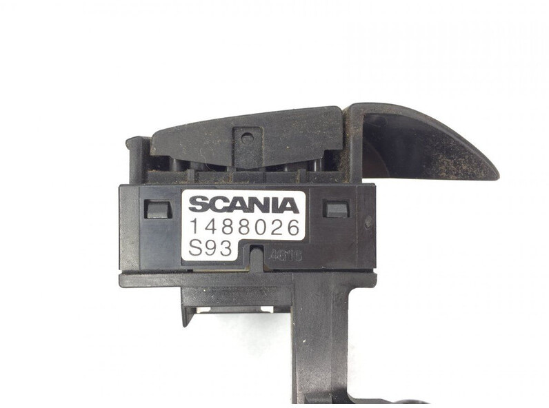לוח מחוונים עבור משאית Scania R-series (01.04-): תמונה 3