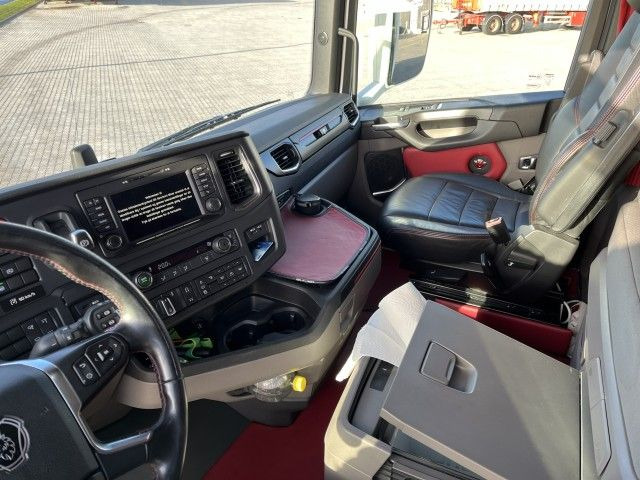 משאית תיבה Scania S580 6x2: תמונה 10
