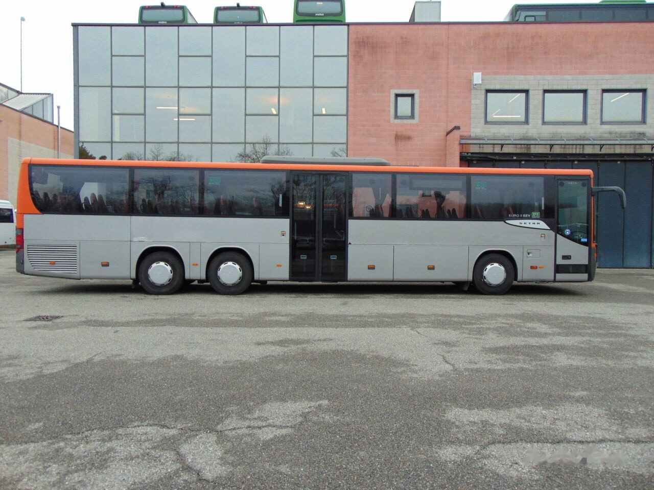 אוטובוס פרברים Setra: תמונה 7