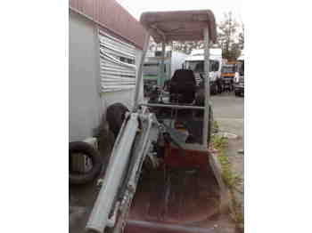 TAKEUCHI TB 301 - מיני מחפר