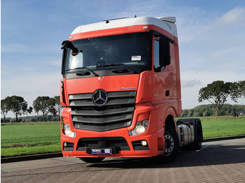 יחידת טרקטור MERCEDES-BENZ Actros 1843